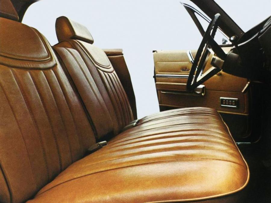  Dodge Monaco Hardtop Coupe 1969 года  (фото 4 из 4)